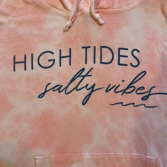 Salt Life "High Tide Salty Vibes" Women's Size Small Lightweight Hoodie - Picture 3 of 8